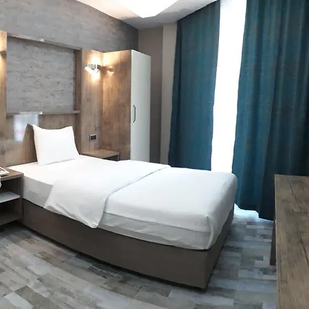 Hotel Tuem Palace Bandırma