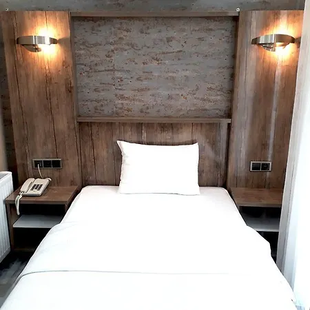 Hotel Tuem Palace
